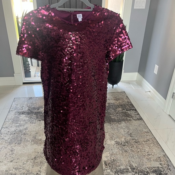 Sequined gap kids, XXL plum coloured holiday dress T-shirt style - Picture 10 of 17